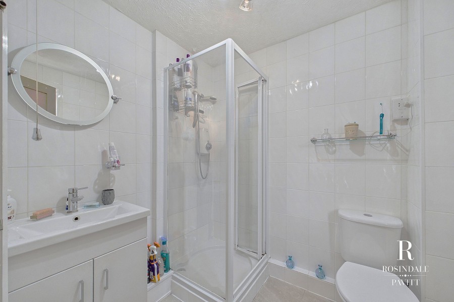 Images for Claydon Drive, Beddington, CRO EAID:434814747 BID:aff39acb-7ffa-433a-9c3e-047d5e64e2ac