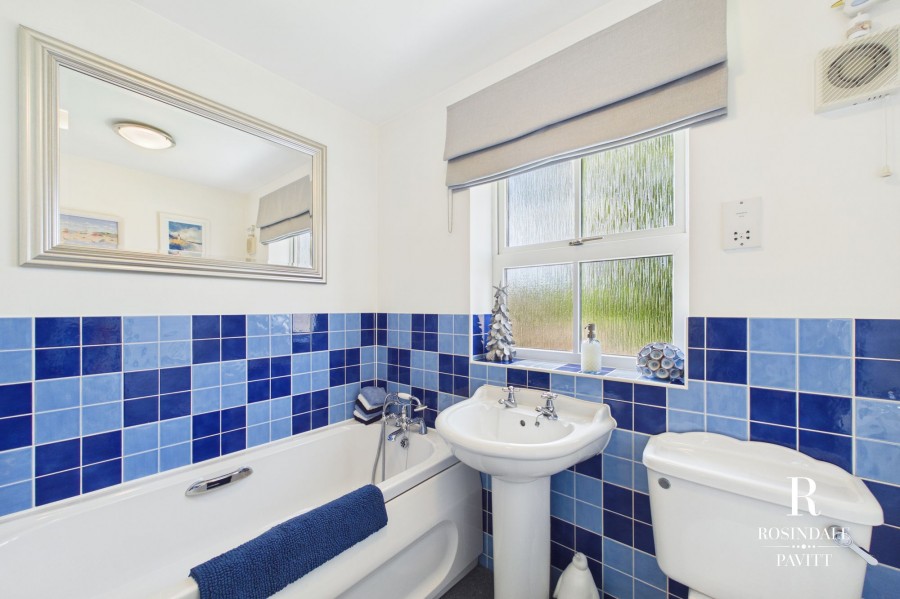 Images for Burns Close, Carshalton On The Hill, SM5 EAID:434814747 BID:aff39acb-7ffa-433a-9c3e-047d5e64e2ac