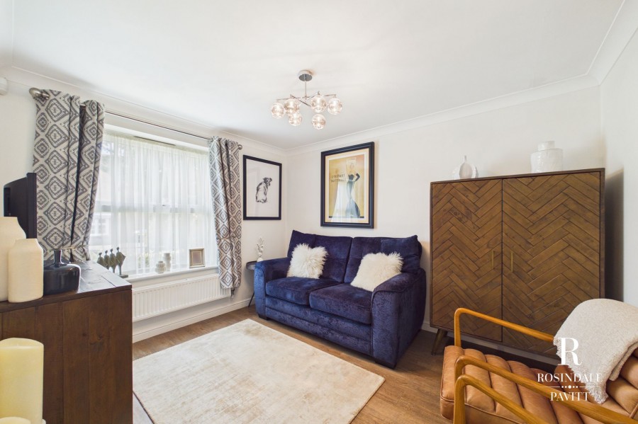 Images for Burns Close, Carshalton On The Hill, SM5 EAID:434814747 BID:aff39acb-7ffa-433a-9c3e-047d5e64e2ac