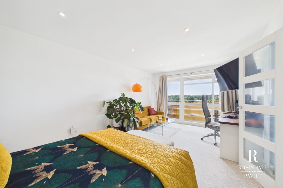 Images for Beddington Gardens, Wallington EAID:434814747 BID:aff39acb-7ffa-433a-9c3e-047d5e64e2ac