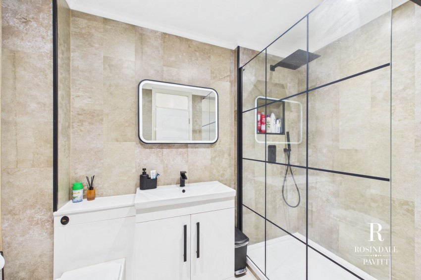 Images for Beddington Gardens, Wallington EAID:434814747 BID:aff39acb-7ffa-433a-9c3e-047d5e64e2ac