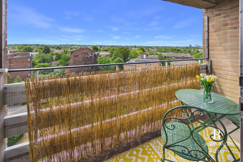 Images for Beddington Gardens, Wallington EAID:434814747 BID:aff39acb-7ffa-433a-9c3e-047d5e64e2ac