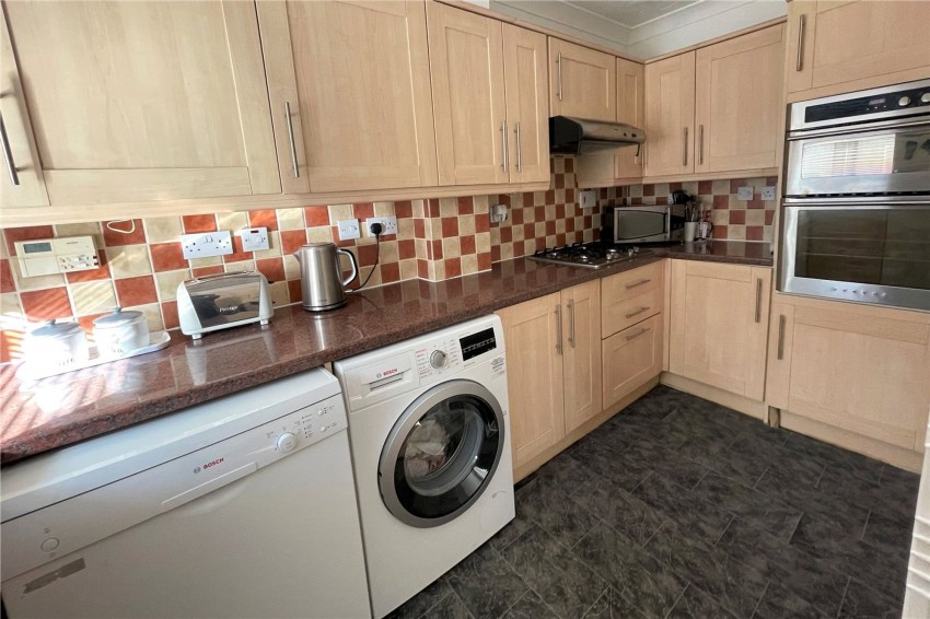 Images for Whelan Way, Wallington, SM6 EAID:434814747 BID:aff39acb-7ffa-433a-9c3e-047d5e64e2ac