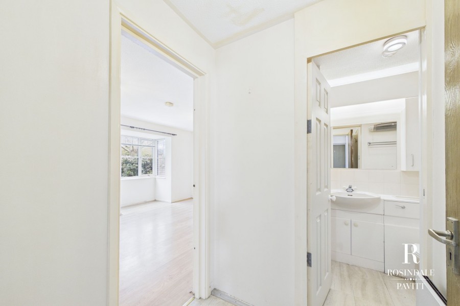 Images for Violet Close, Wallington, SM6 EAID:434814747 BID:aff39acb-7ffa-433a-9c3e-047d5e64e2ac