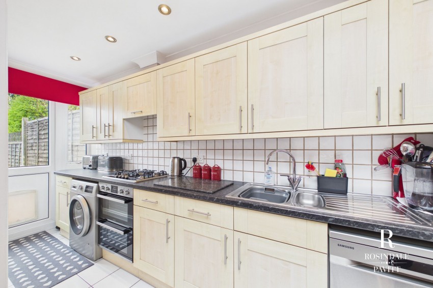 Images for Francis Road, Wallington, SM6 EAID:434814747 BID:aff39acb-7ffa-433a-9c3e-047d5e64e2ac