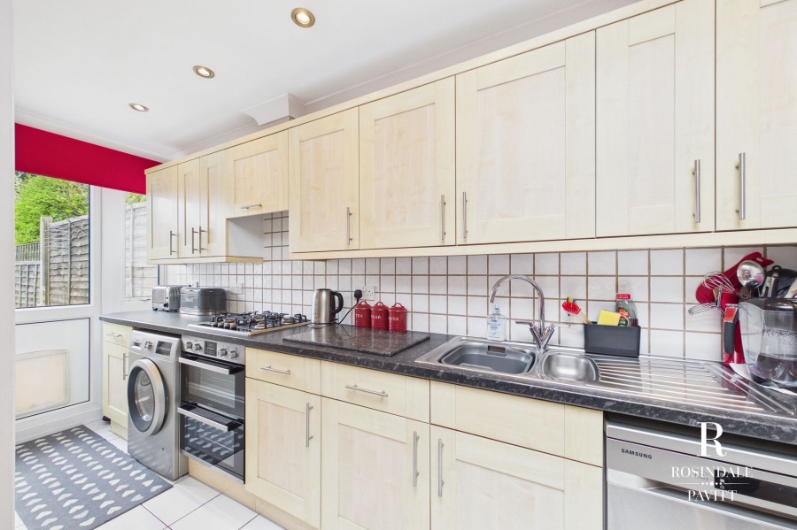 Images for Francis Road, Wallington, SM6 EAID:434814747 BID:aff39acb-7ffa-433a-9c3e-047d5e64e2ac