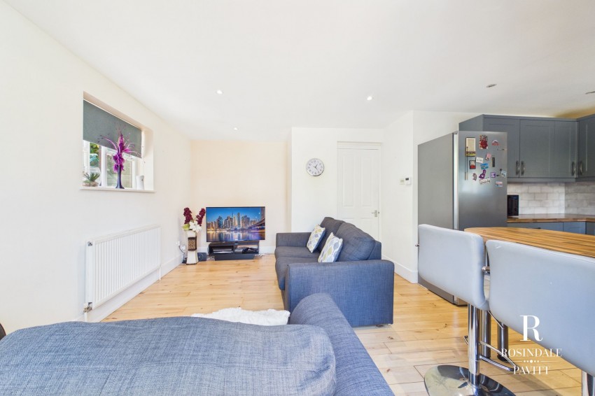 Images for Chancellor Gardens, South Croydon, CR2 EAID:434814747 BID:aff39acb-7ffa-433a-9c3e-047d5e64e2ac