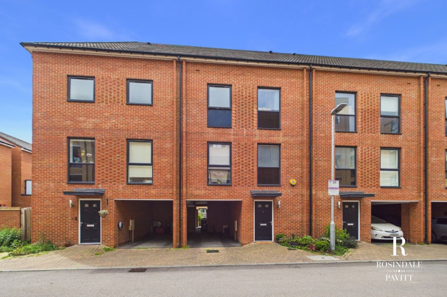Images for Thimble Crescent, Wallington, SM6 EAID:434814747 BID:aff39acb-7ffa-433a-9c3e-047d5e64e2ac
