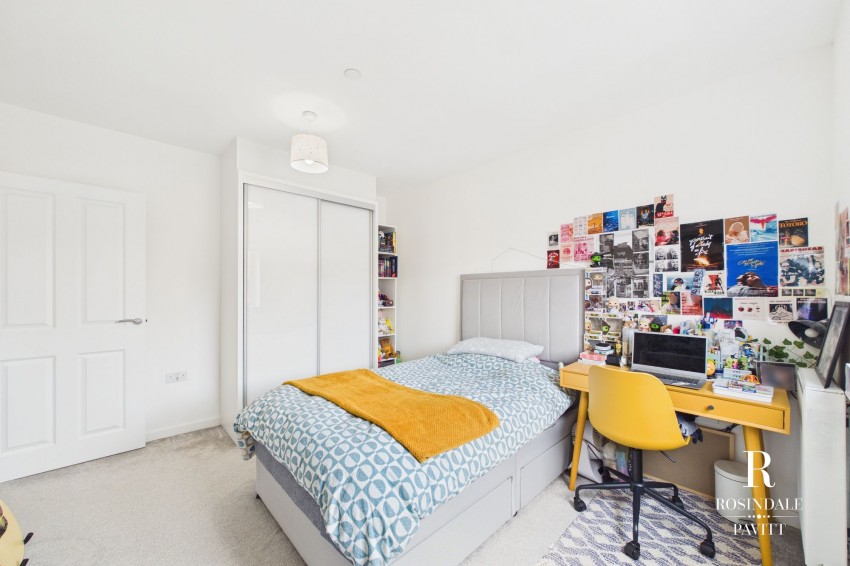 Images for Thimble Crescent, Wallington, SM6 EAID:434814747 BID:aff39acb-7ffa-433a-9c3e-047d5e64e2ac