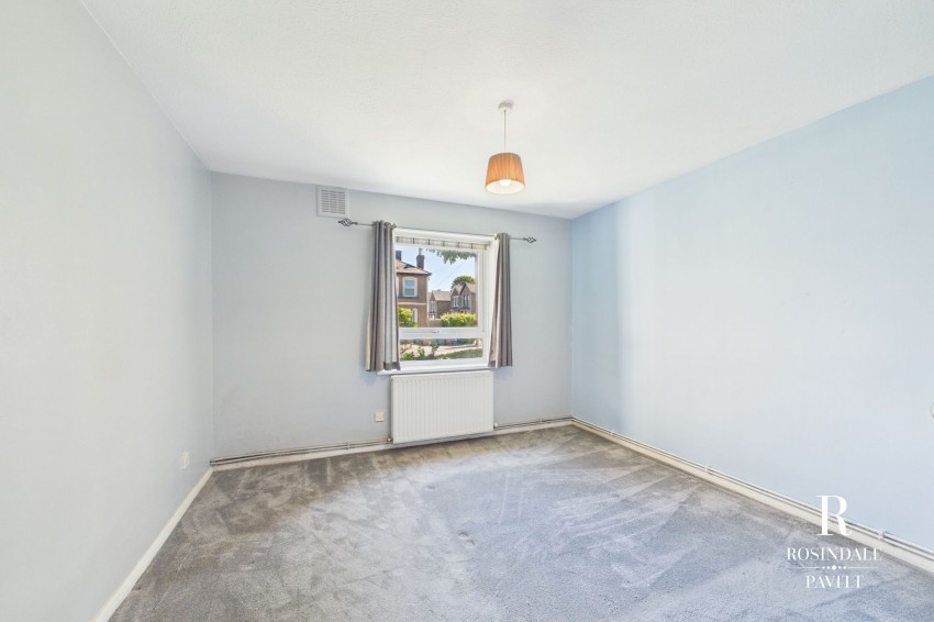 Images for Hinton Road, Wallington, SM6 EAID:434814747 BID:aff39acb-7ffa-433a-9c3e-047d5e64e2ac