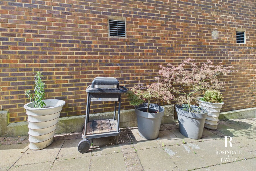 Images for Woodcote Road, Wallington, SM6 EAID:434814747 BID:aff39acb-7ffa-433a-9c3e-047d5e64e2ac