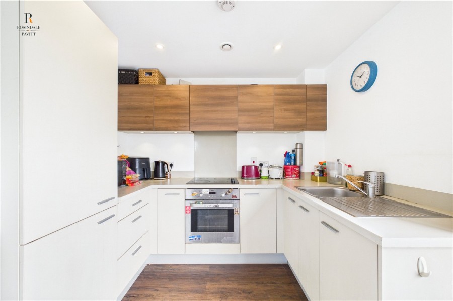 Images for Carshalton EAID:511770098 BID:WLL