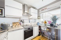 Images for Carew Road, Wallington