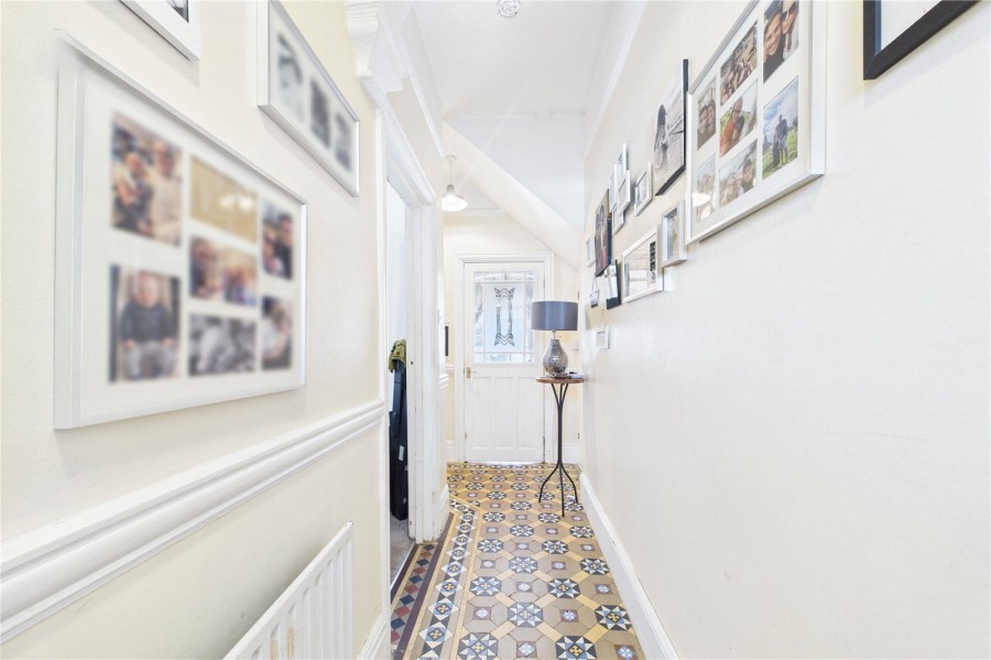 Images for Carshalton EAID:511770098 BID:WLL