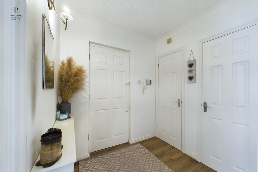 Images for Belmont, Sutton EAID:511770098 BID:WLL