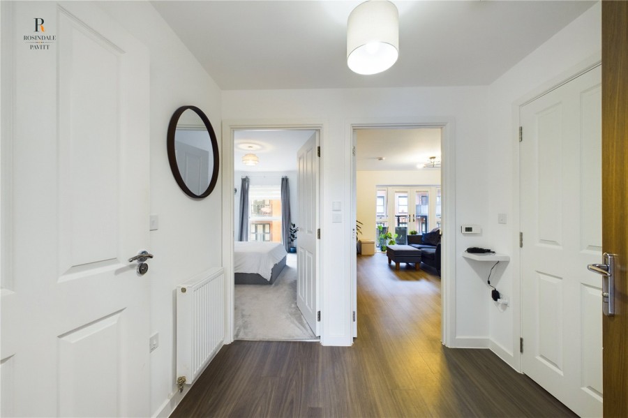 Images for Hackbridge, Wallington EAID:511770098 BID:WLL