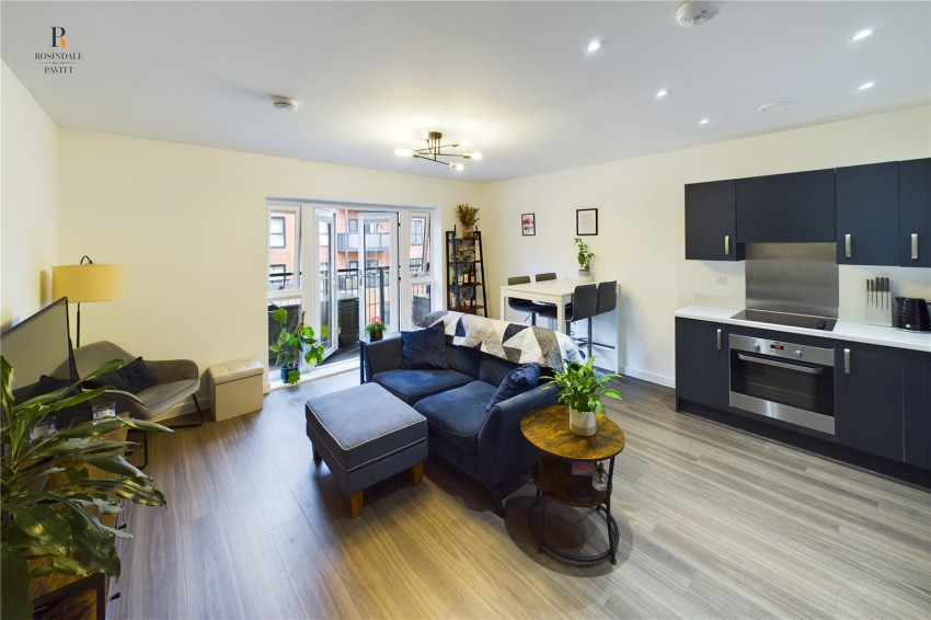 Images for Hackbridge, Wallington EAID:511770098 BID:WLL