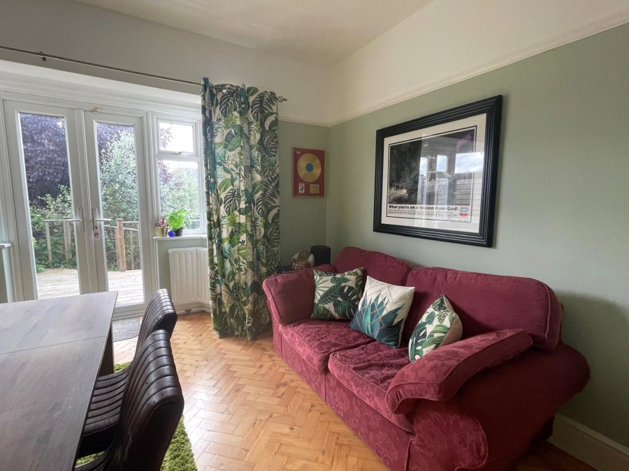 Images for Carshalton EAID:511770098 BID:WLL