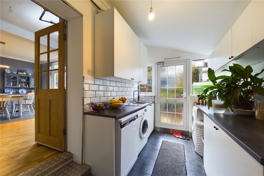 Images for Carshalton Beeches EAID:511770098 BID:WLL