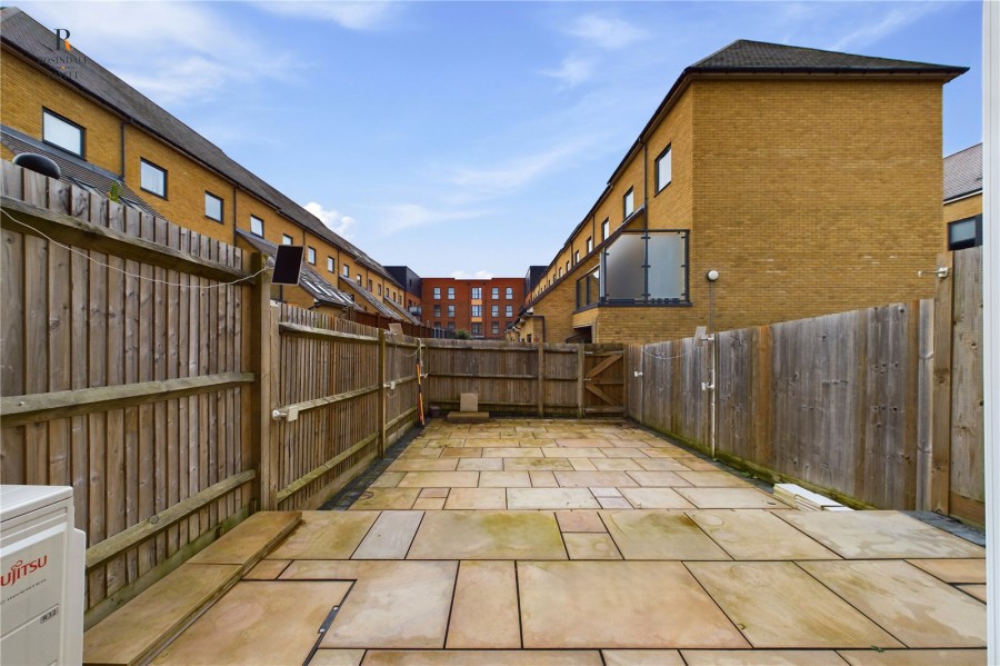 Images for Hackbridge, Wallington EAID:511770098 BID:WLL