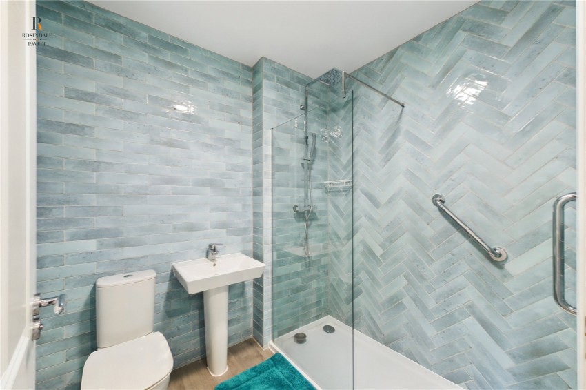 Images for Hackbridge, Wallington EAID:511770098 BID:WLL