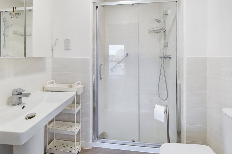 Images for Hackbridge, Wallington EAID:511770098 BID:WLL