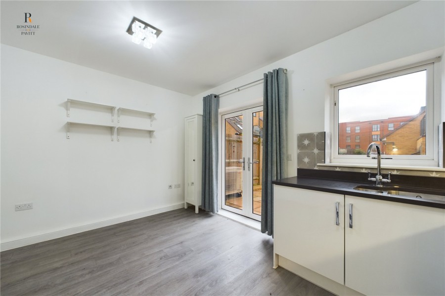 Images for Hackbridge, Wallington EAID:511770098 BID:WLL