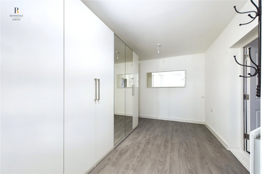 Images for Hackbridge, Wallington EAID:511770098 BID:WLL