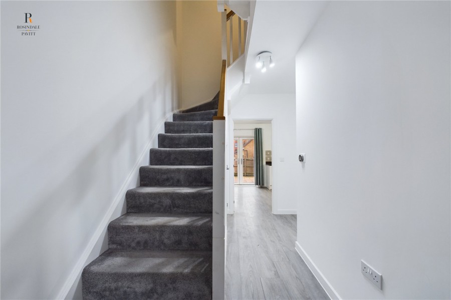 Images for Hackbridge, Wallington EAID:511770098 BID:WLL