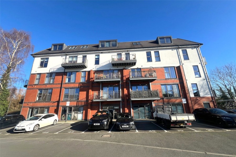 Images for Hackbridge, Mitcham/ Hackbridge EAID:511770098 BID:WLL