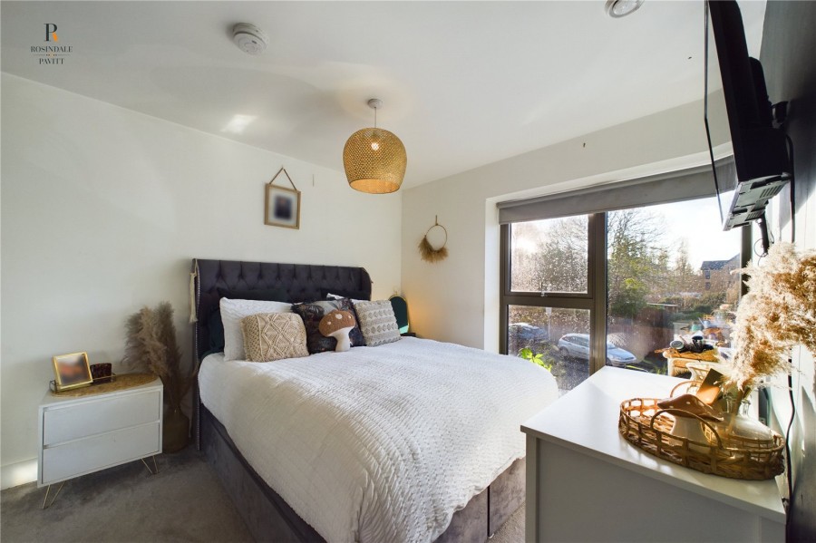 Images for Hackbridge, Mitcham/ Hackbridge EAID:511770098 BID:WLL