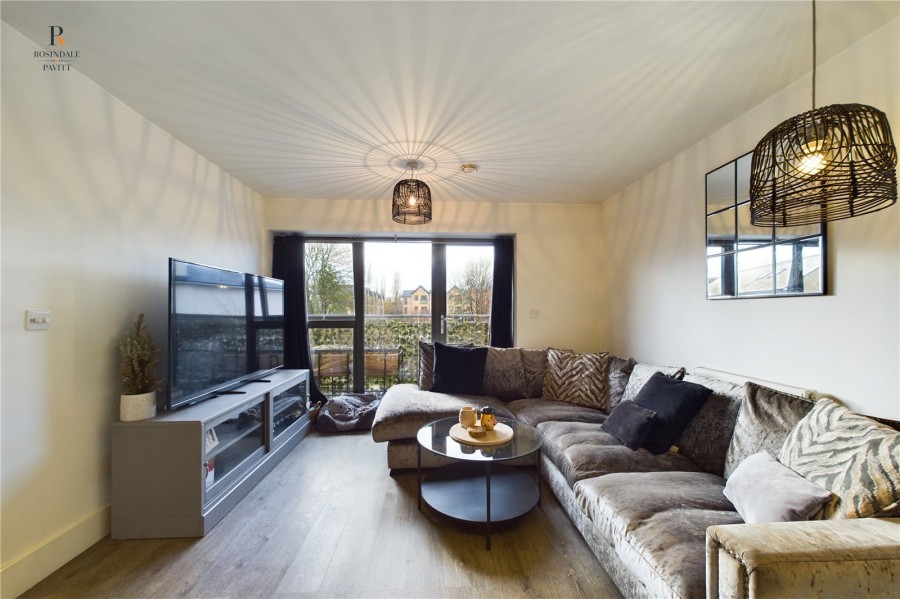 Images for Hackbridge, Mitcham/ Hackbridge EAID:511770098 BID:WLL