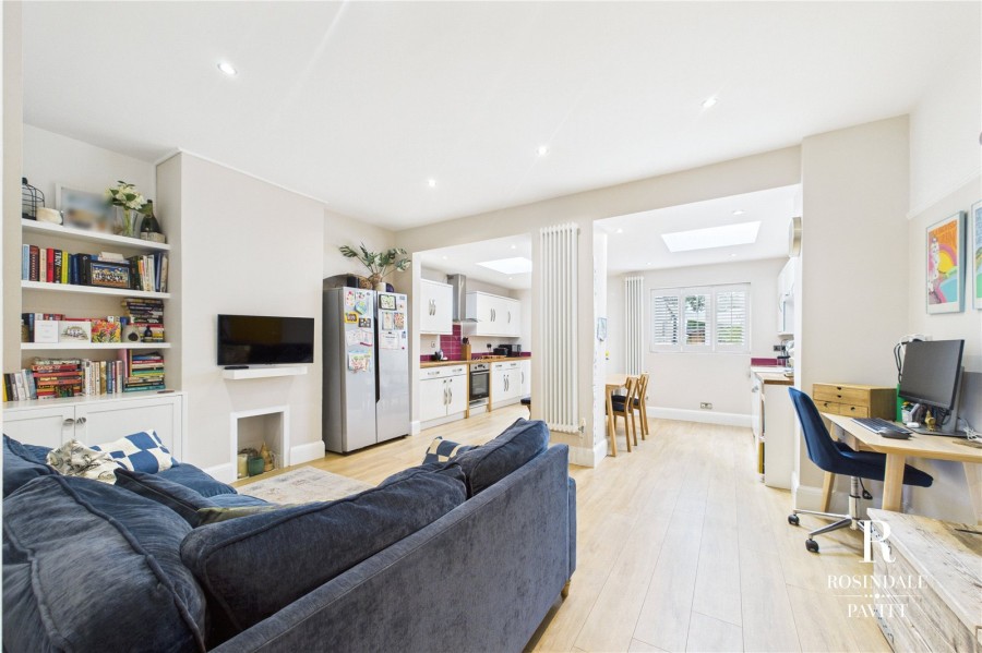 Images for Carshalton On The Hill EAID:511770098 BID:WLL