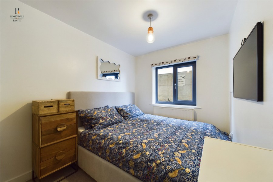 Images for Mitcham EAID:511770098 BID:WLL