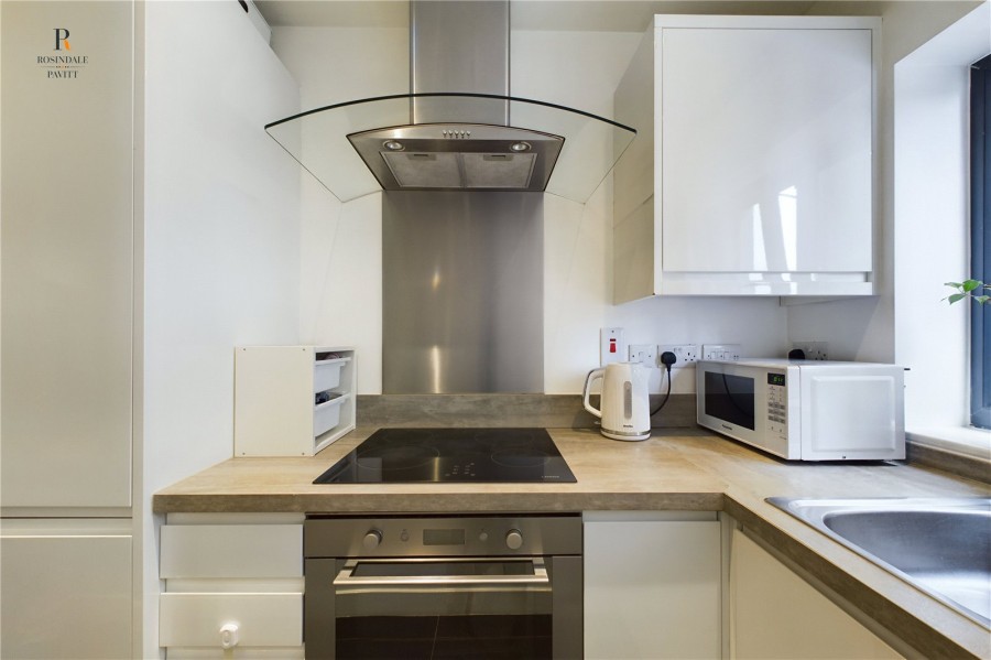 Images for Mitcham EAID:511770098 BID:WLL