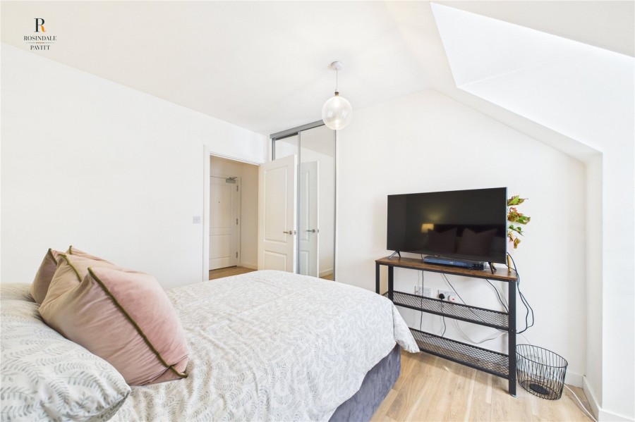 Images for Carshalton Beeches EAID:511770098 BID:WLL