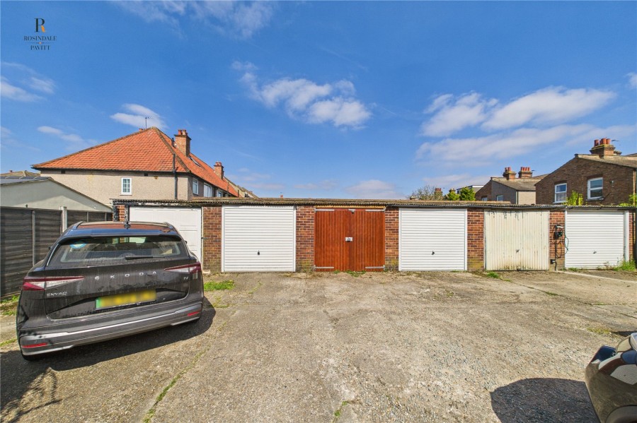 Images for Mitcham EAID:511770098 BID:WLL