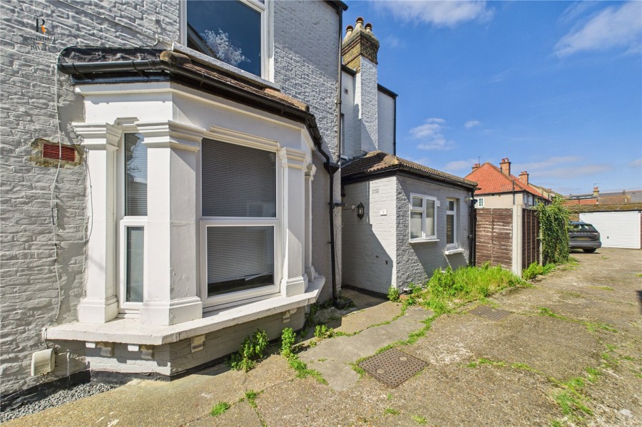 Images for Mitcham EAID:511770098 BID:WLL