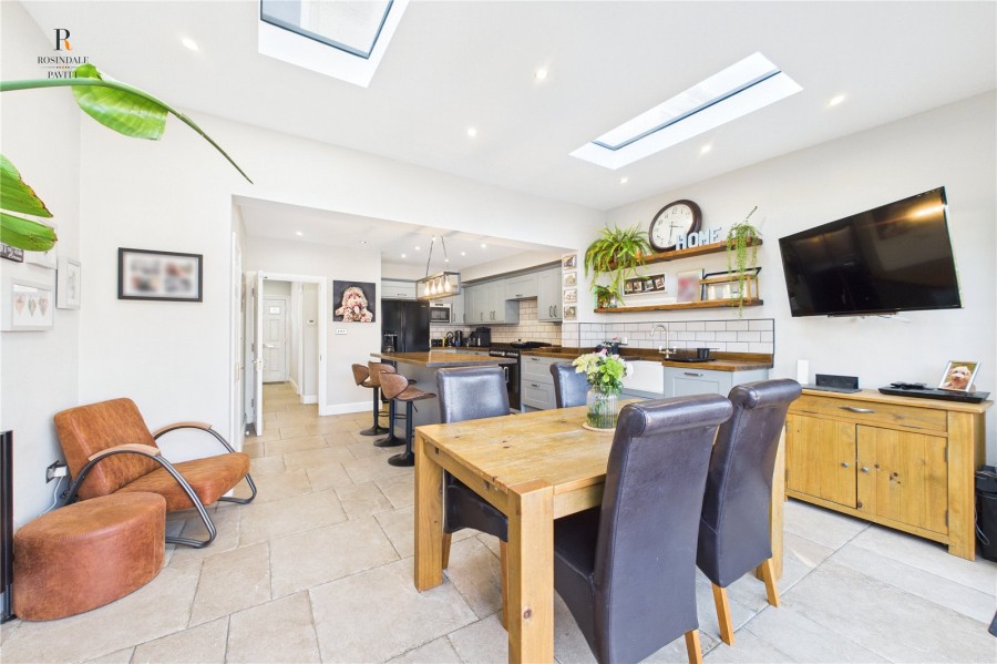 Images for Carshalton On The Hill EAID:511770098 BID:WLL