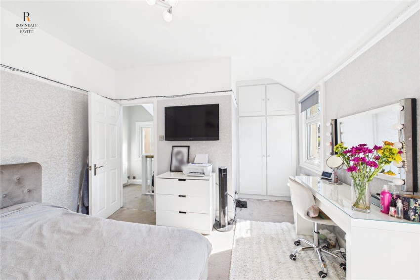 Images for Carshalton On The Hill EAID:511770098 BID:WLL