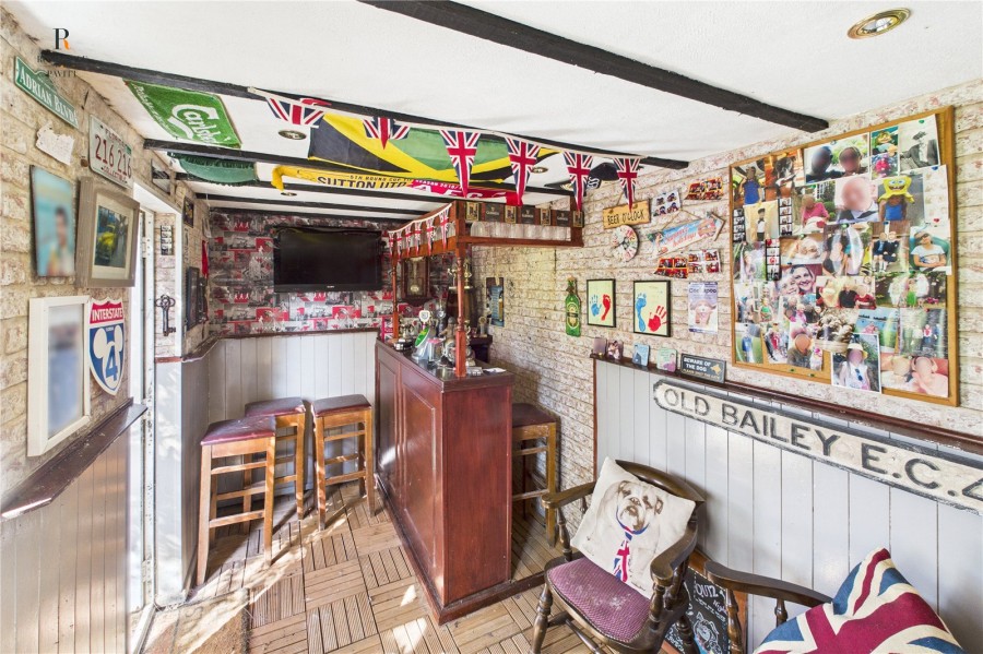 Images for Carshalton On The Hill EAID:511770098 BID:WLL