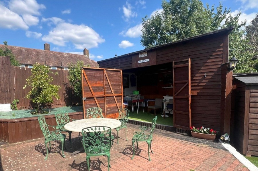 Images for Carshalton EAID:511770098 BID:WLL