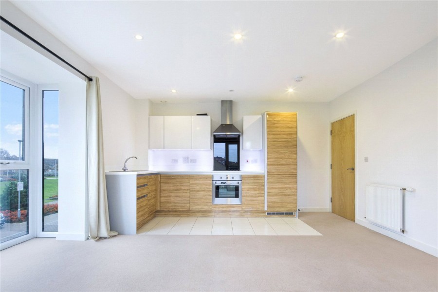 Images for Aventine Avenue, Mitcham EAID:511770098 BID:WLL