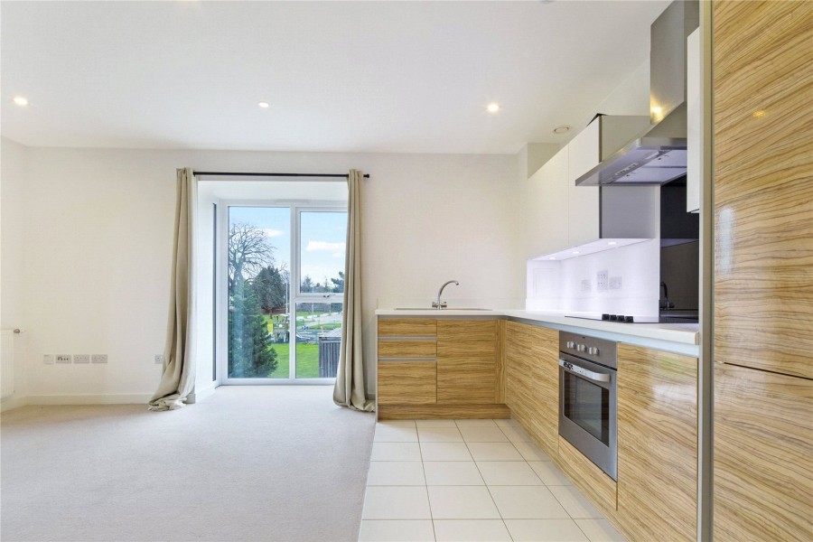 Images for Aventine Avenue, Mitcham EAID:511770098 BID:WLL