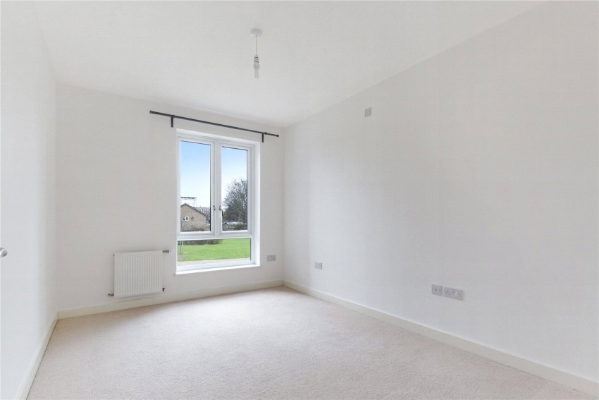 Images for Aventine Avenue, Mitcham EAID:511770098 BID:WLL