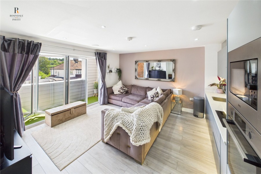 Images for Coulsdon EAID:511770098 BID:WLL