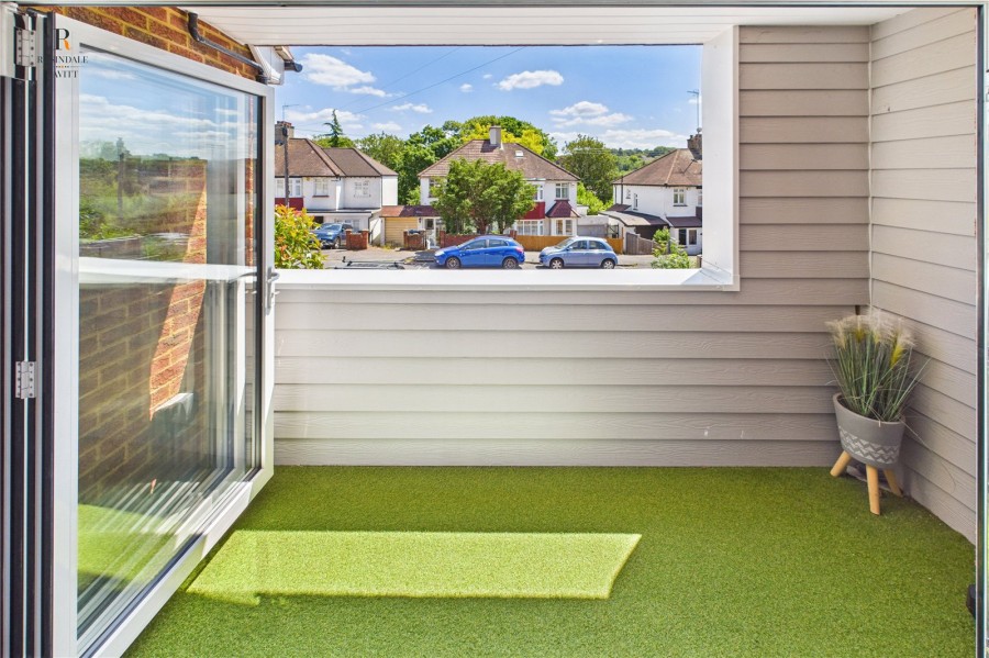 Images for Coulsdon EAID:511770098 BID:WLL