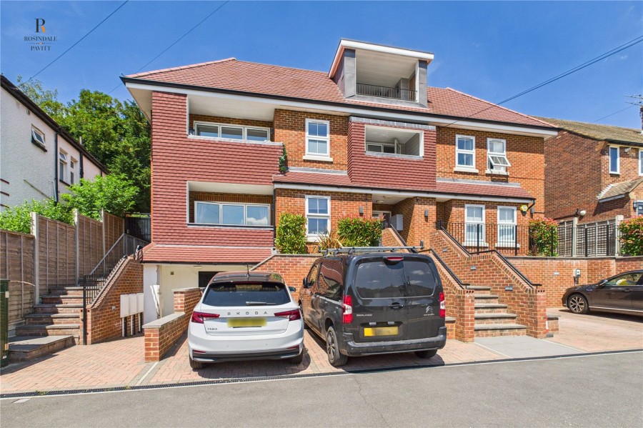 Images for Coulsdon EAID:511770098 BID:WLL