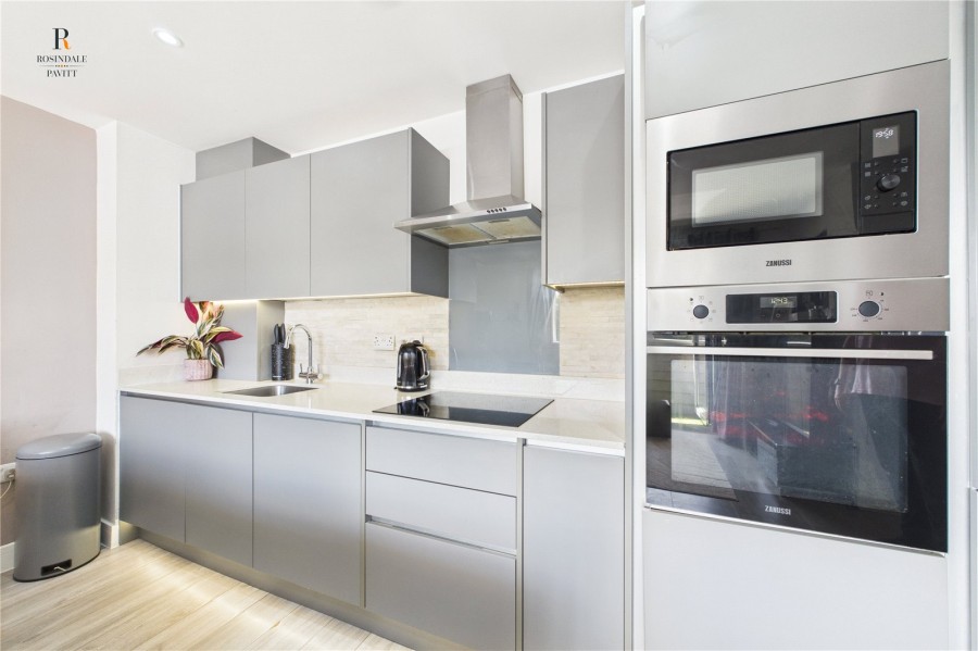 Images for Coulsdon EAID:511770098 BID:WLL