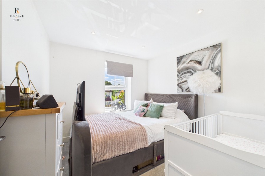 Images for Coulsdon EAID:511770098 BID:WLL